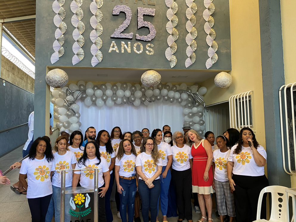 Apae Guarapari celebra 25 anos de instituição
