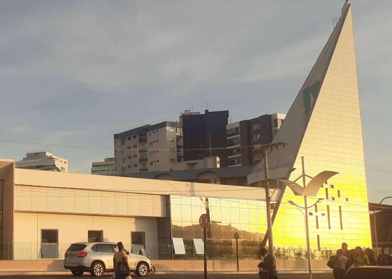 Artigo: nova Igreja Matriz próxima do final das obras assume papel de destaque em nossa paisagem