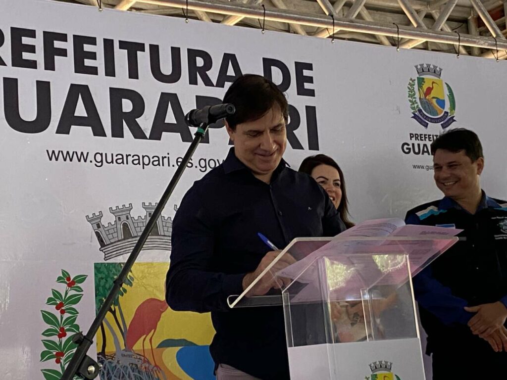 Prefeitura de Guarapari e Samarco assinam convênio para compra de equipamentos de hospital; Governo do Estado será parceiro