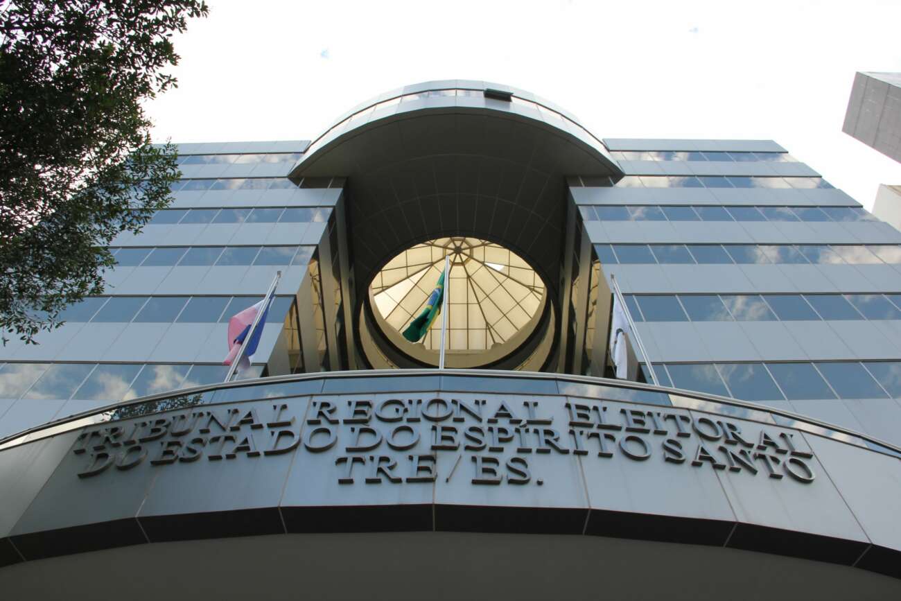 Eleições 2022: partidos têm até 19h de hoje (15) para enviar informações de candidatos para o TRE