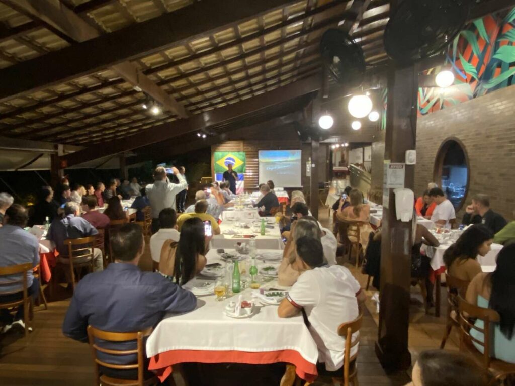 Guarapari: Renato Casagrande participa de jantar em comemoração à realização de obras em Meaípe