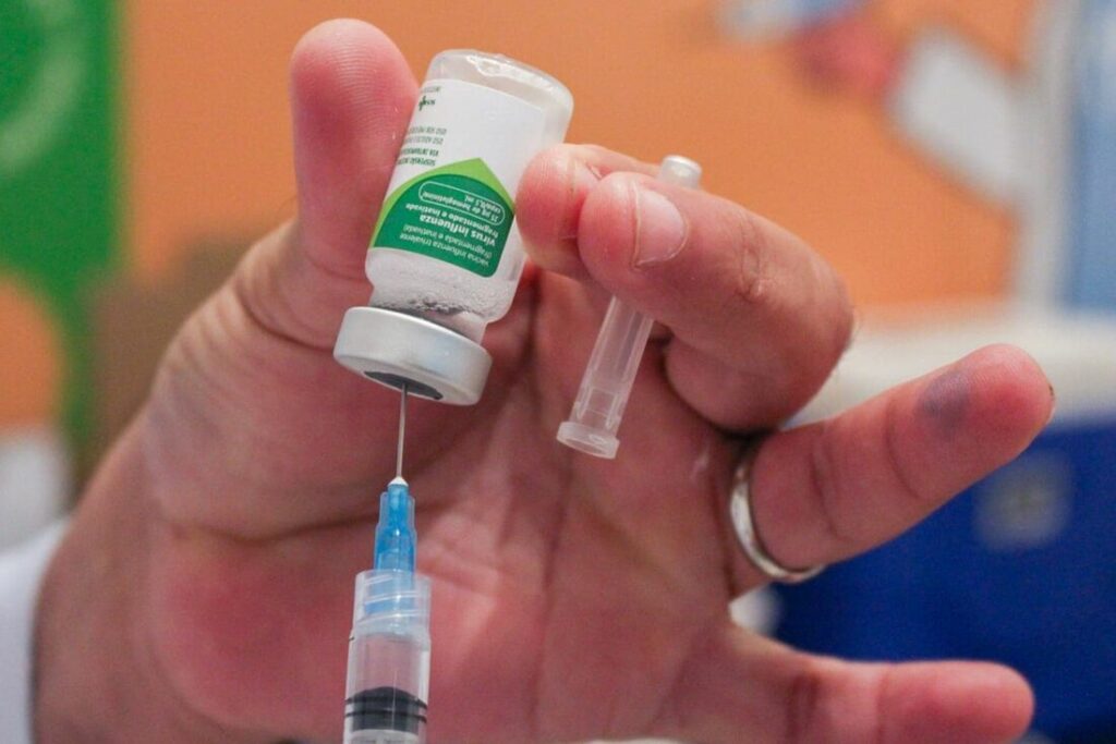 Guarapari e Anchieta realizam Dia D de Vacinação contra Poliomielite e de Multivacinação