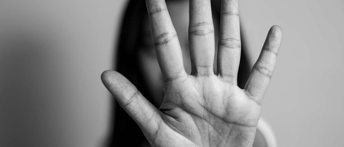 ‘Nada é mais forte do que uma mulher que se reconstruiu’, relata vítima de agressão em Guarapari