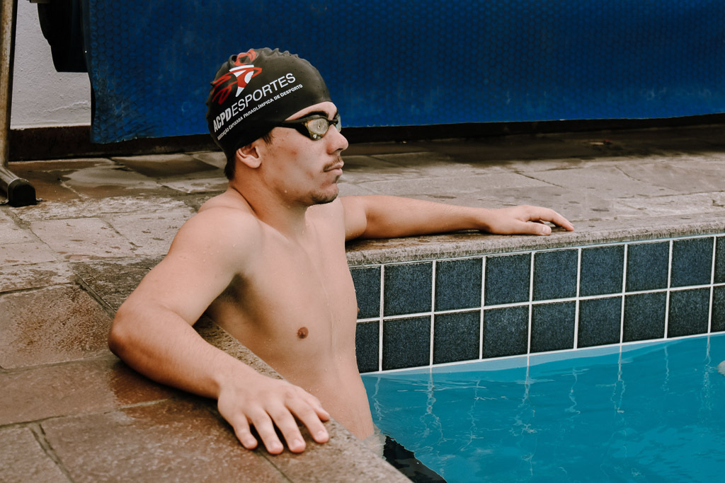 Nadador de Guarapari está entre os 20 brasileiros convocados para competição na Argentina