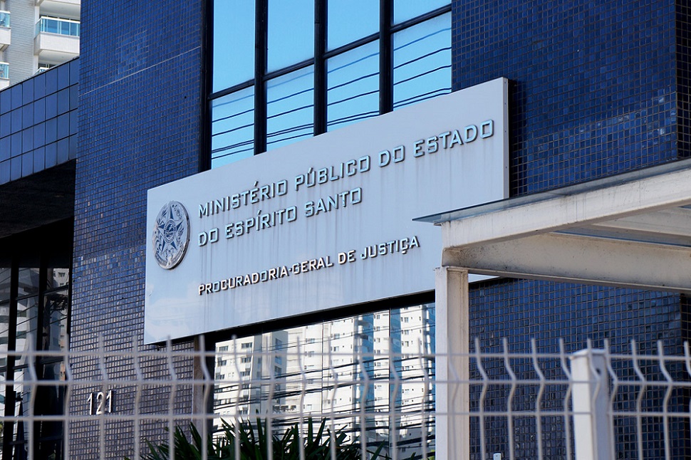 Advogados de Guarapari são alvo de operação do Ministério Público