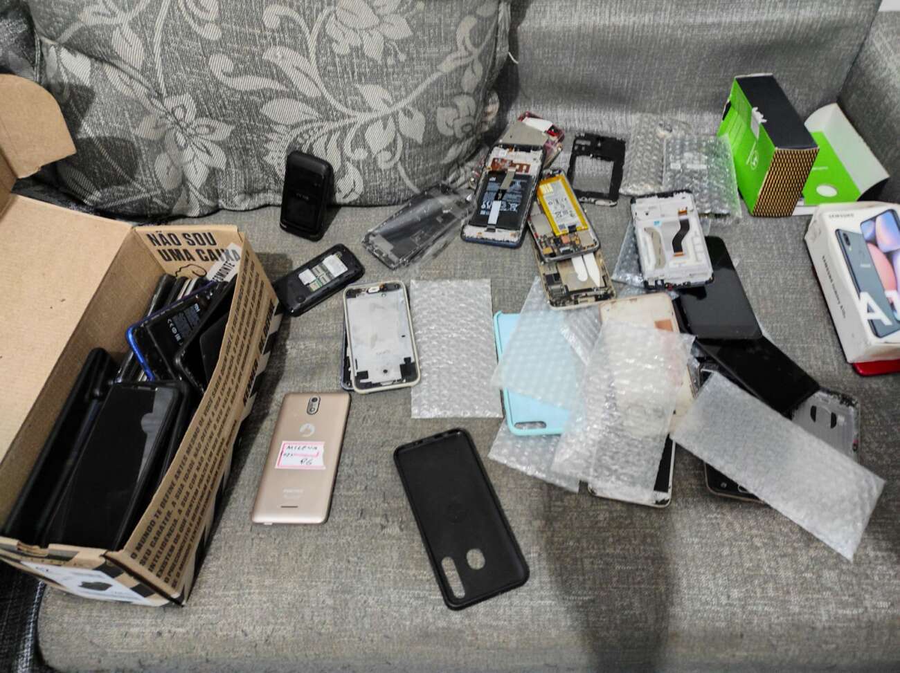 Polícia prende suspeito de roubar celulares e vender a receptadores em Guarapari