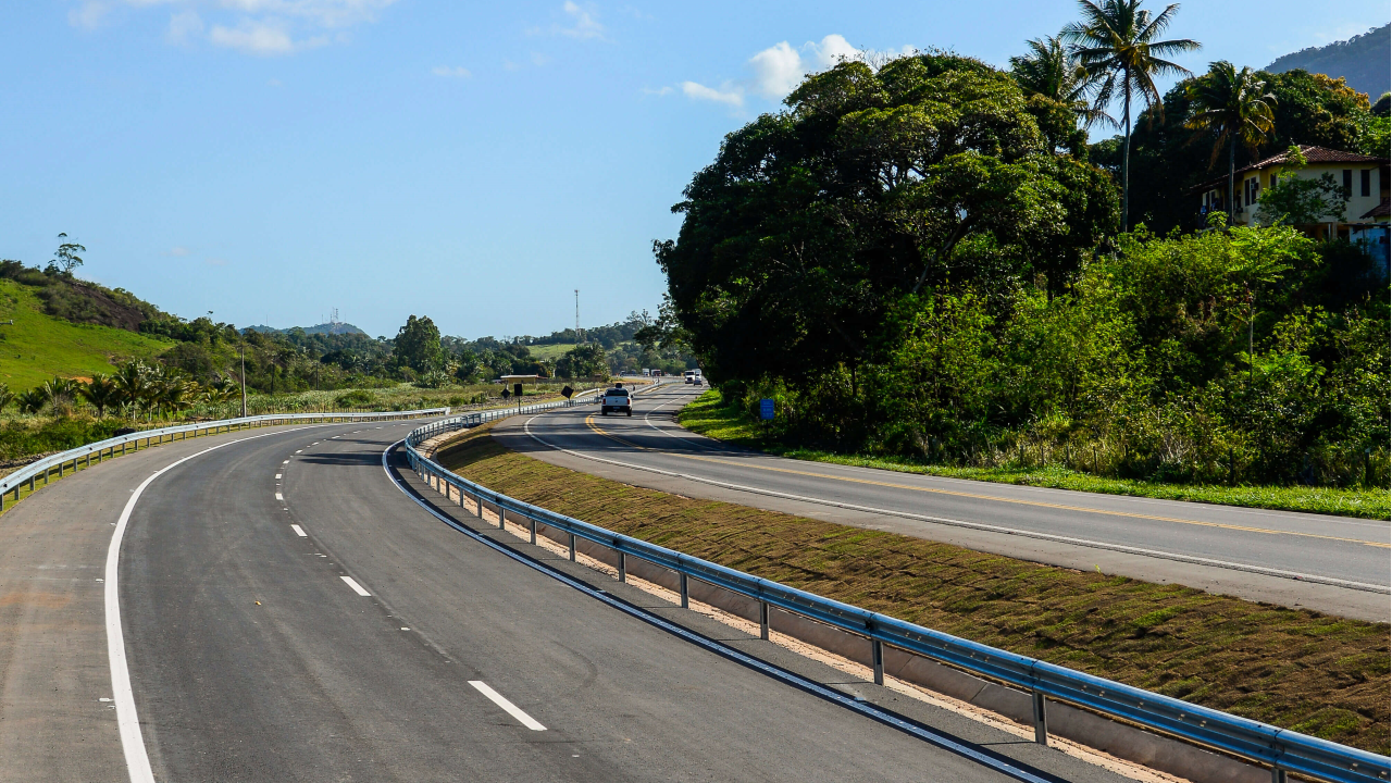 Eco101 inicia obras noturnas na BR101 entre Anchieta e Mimoso do Sul