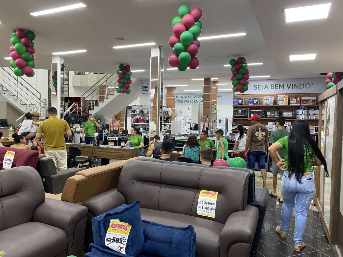Guarapari: Magazin Grande Rio reinaugura loja do bairro Aeroporto após reformulação