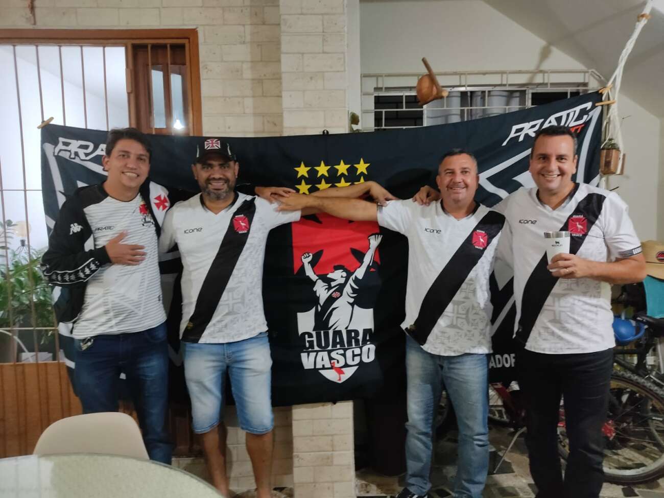 Torcida vascaína de Guarapari se reúne amanhã (15) para a 3ª festa Guará Vasco