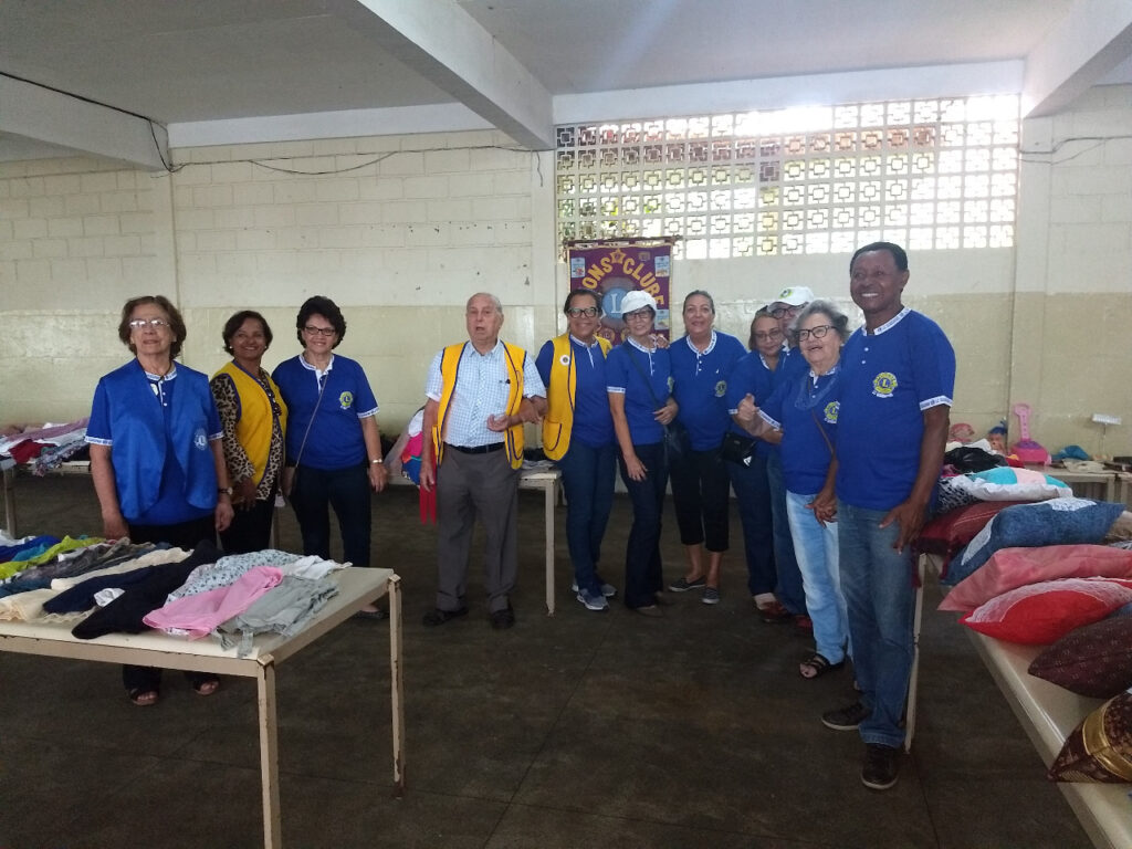 Lions Clube Guarapari organiza bazar beneficente nesse domingo (09)