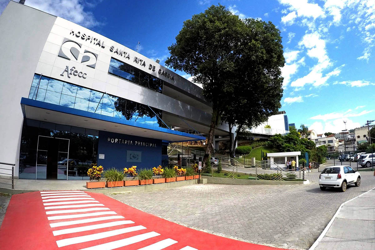 Outubro Rosa: loja de Alfredo Chaves realiza campanha para ajudar Afecc