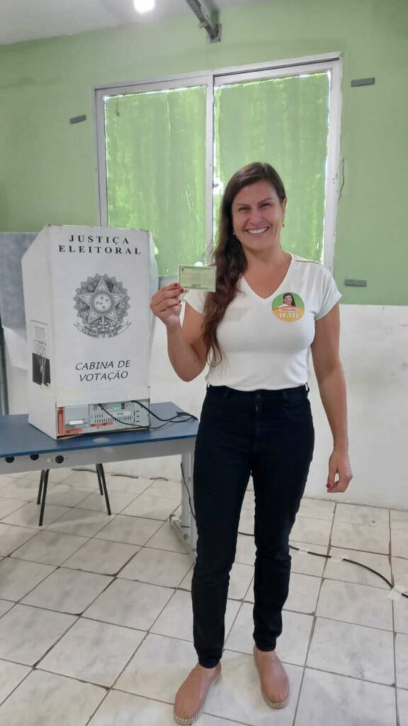 Candidatos de Guarapari vão às urnas em domingo decisivo