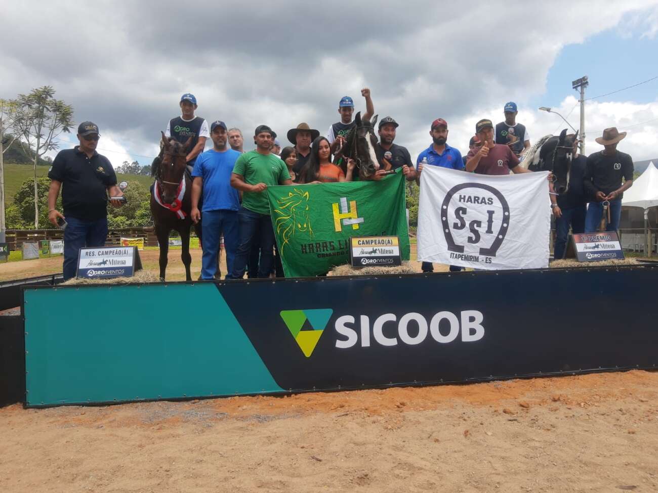 Sicoob Sul Litorâneo comemora parcerias em eventos da região e lança crédito de apoio a produtores rurais