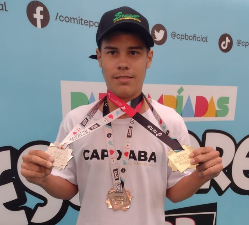 Representando Alfredo Chaves, atleta conquista ouro, prata e bronze nas Paralimpíadas Escolares