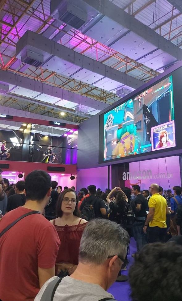 Da diversão a profissão: streamer de Guarapari participa da maior convenção  de games da América Latina 