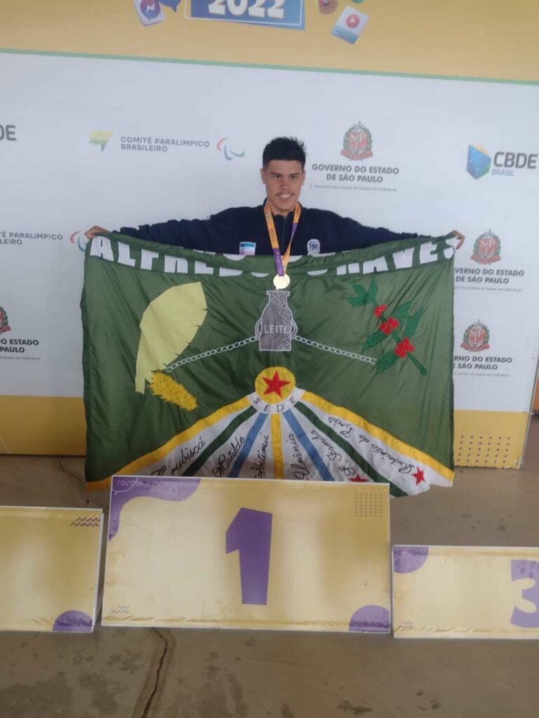 Atleta de Alfredo Chaves representa ES na final nacional das Paralimpíadas Escolares