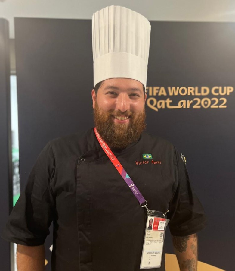 Chef de Guarapari, ganhador de melhor da Copa do Mundo, recebe título de cidadão capixaba