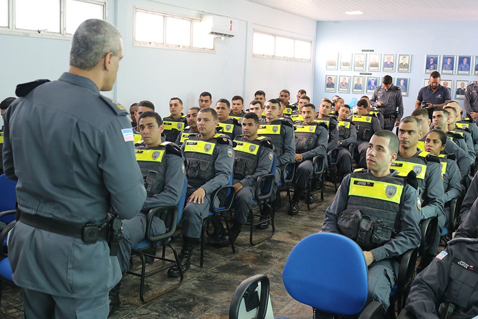 pm verao 23 - Verão 2023: PM de Guarapari recebe 60 soldados para reforçar policiamento