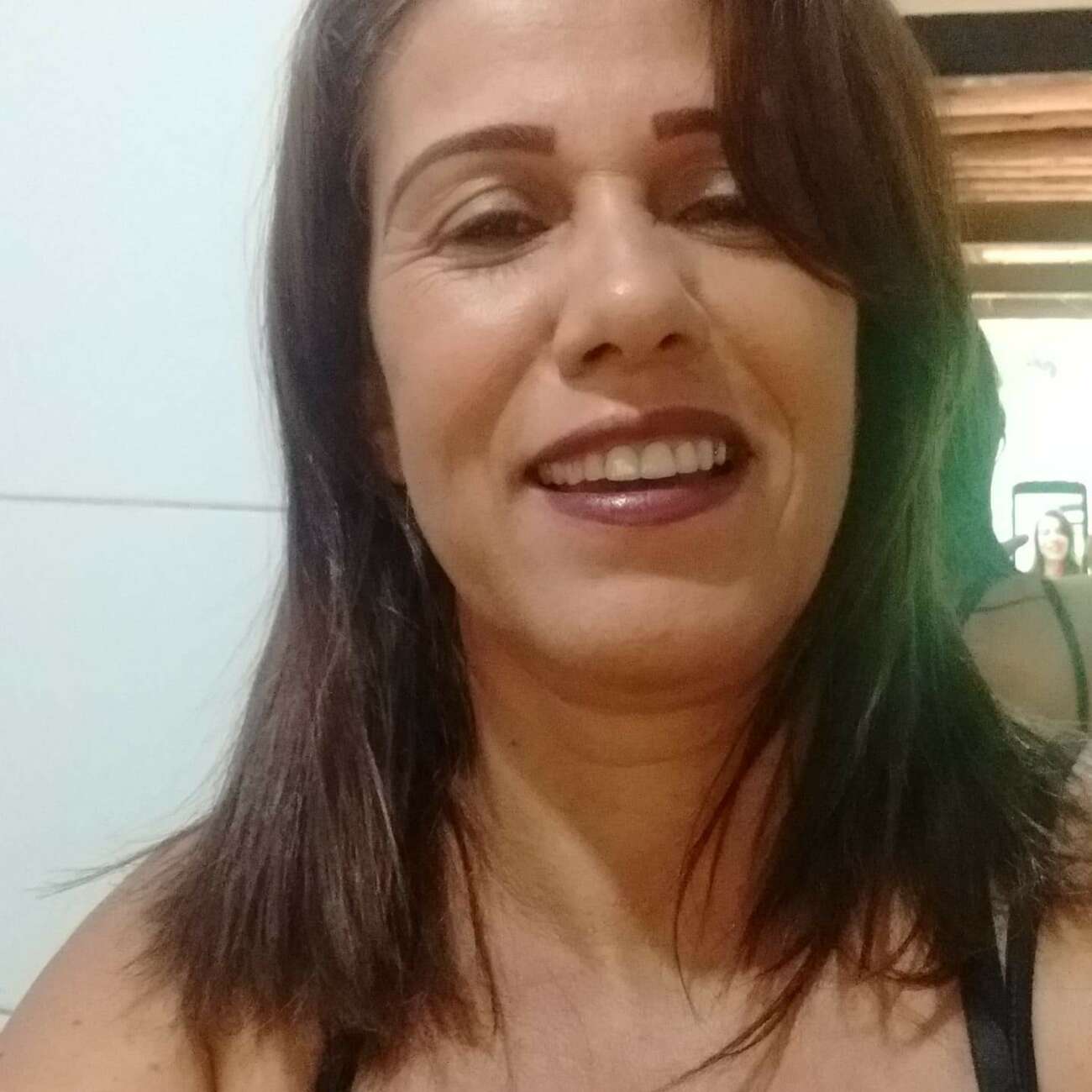 Suspeito de matar ex a facadas e tentar tirar a própria vida é levado para presídio em Guarapari
