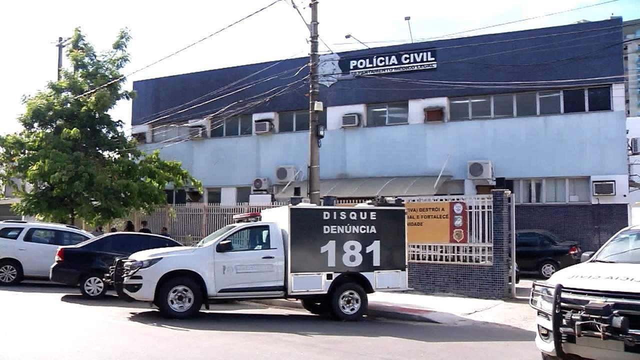 Adolescente que nadava em lagoa de Guarapari morre eletrocutado