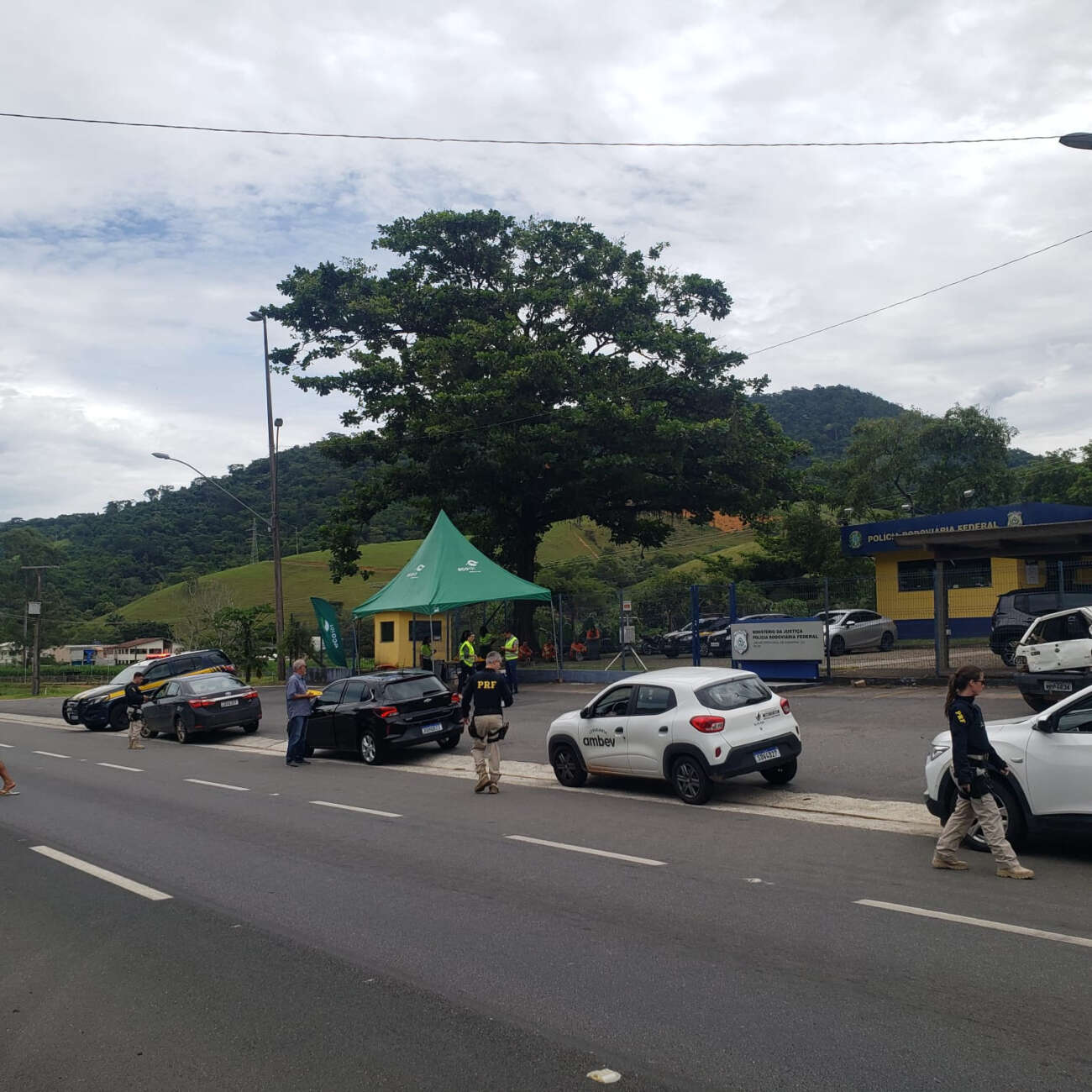 PRF inicia em Guarapari a operação Carnaval nas BRs do ES