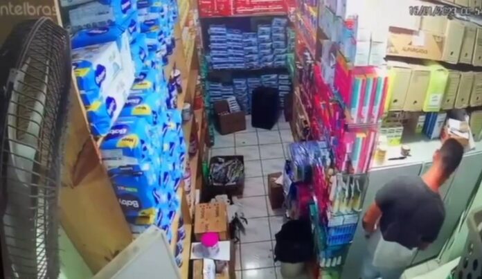 Polícia Civil prende homem suspeito de furtar R$10 mil em farmácia de Guarapari