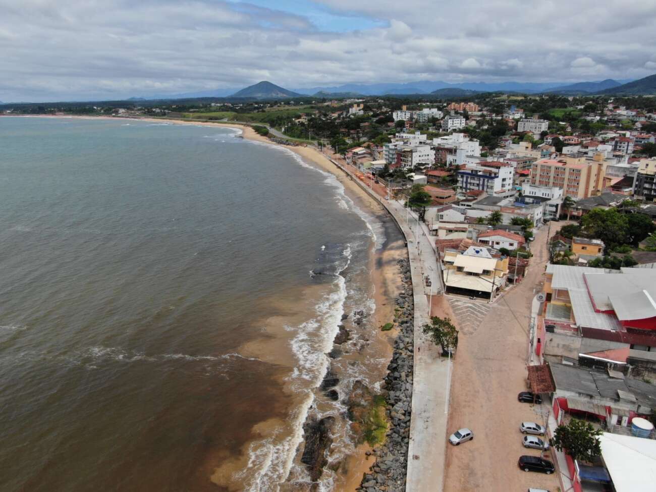 Obras na orla de Meaípe iniciam nova fase em Guarapari