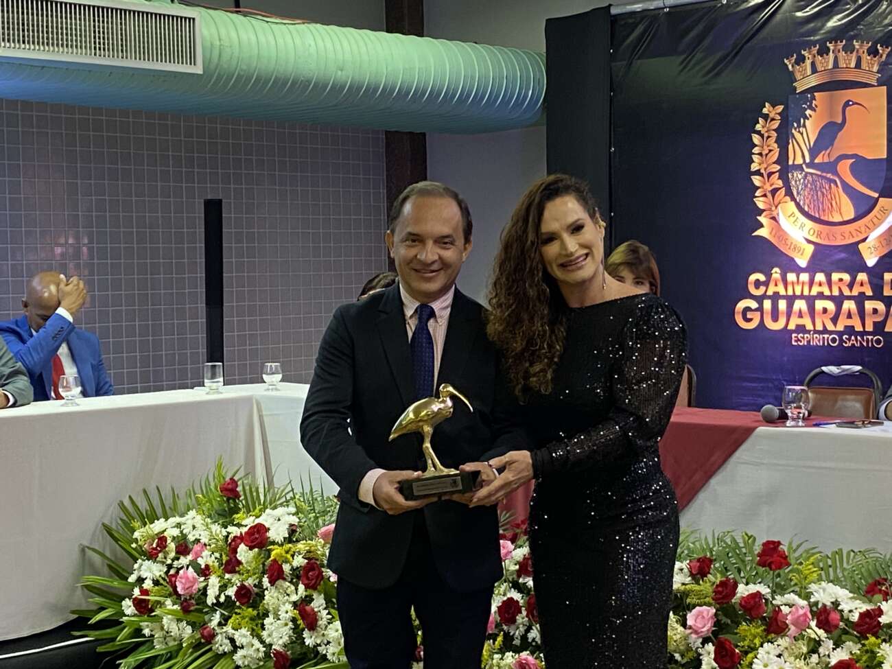 Guará de Ouro: Câmara de Guarapari homenageia cidadãos em cerimônia especial