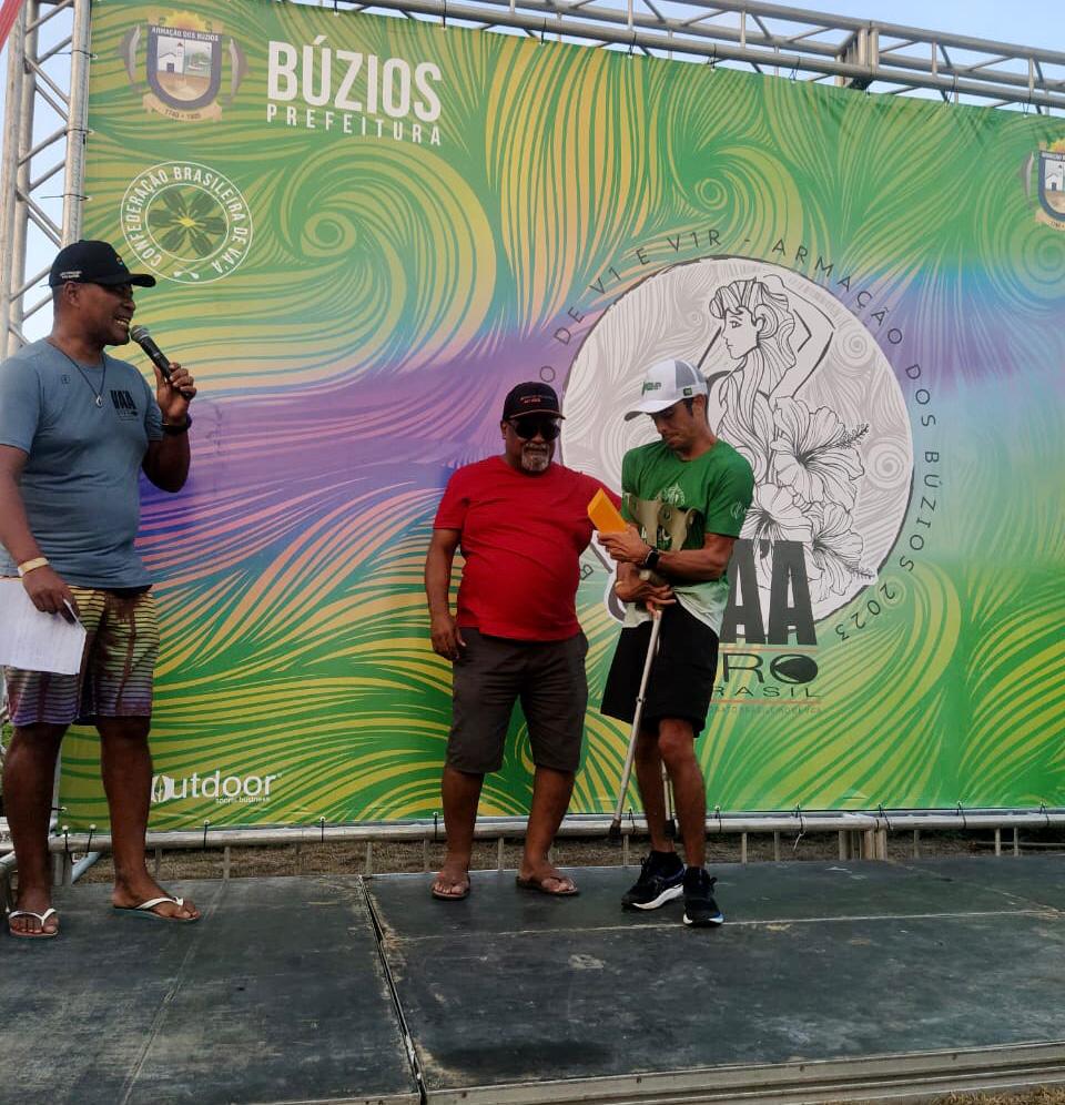 Representando Guarapari, paratleta conquista campeonato brasileiro de canoa havaiana