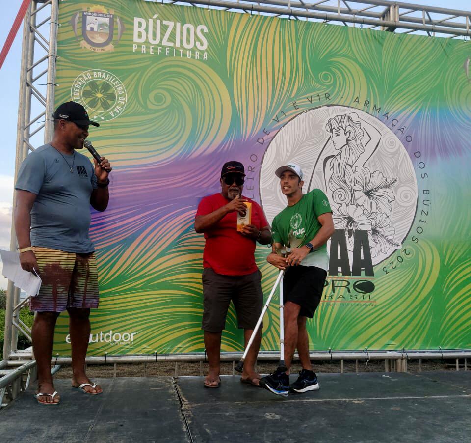 Representando Guarapari, paratleta conquista campeonato brasileiro de canoa havaiana