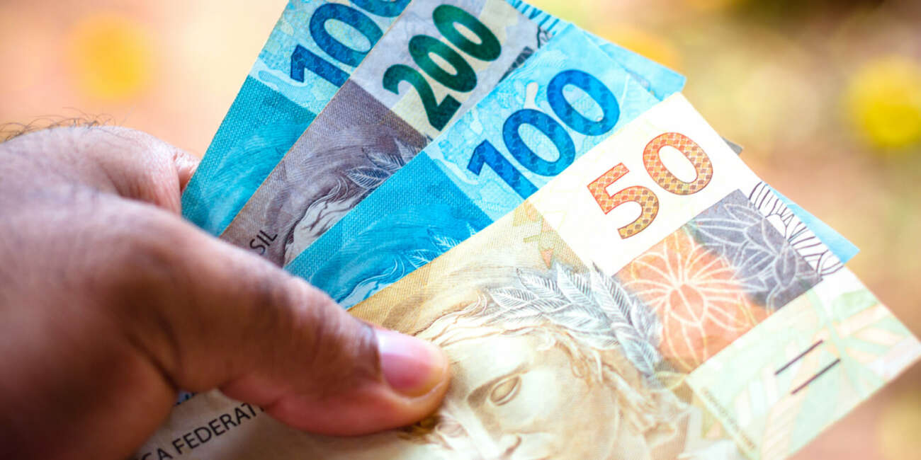 Coluna Entenda Direito: Servidores públicos, aposentados e pensionistas do INSS, cuidado! Reserva de margem não é empréstimo consignado