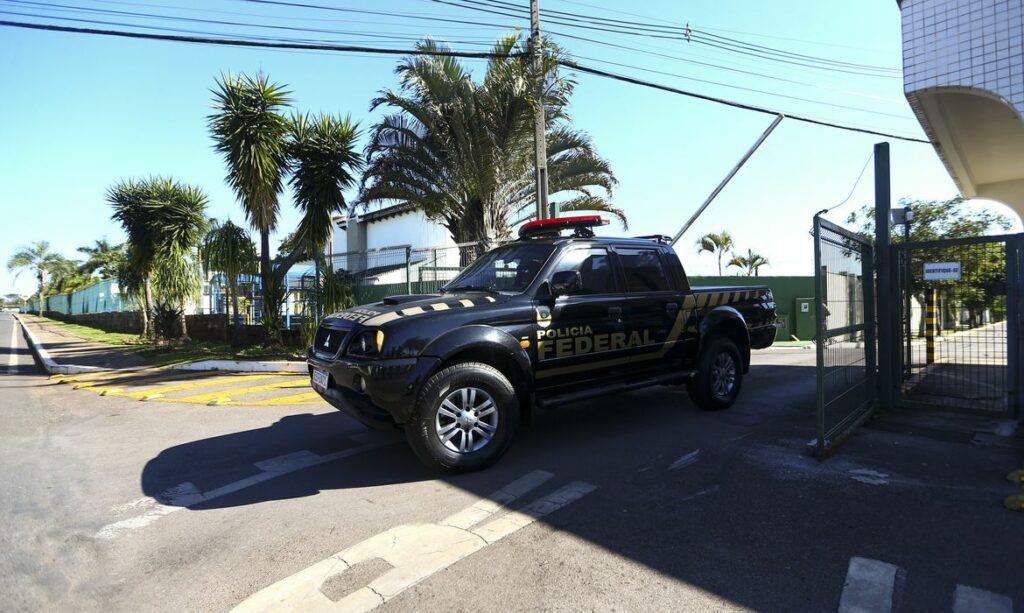 Ex-presidente Jair Bolsonaro é alvo de operação da Polícia Federal