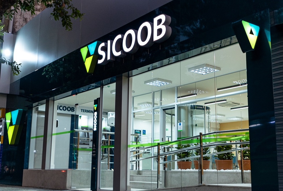 Sicoob Sul Litorâneo expande serviços financeiros com nova agência em Paraíba do Sul, RJ