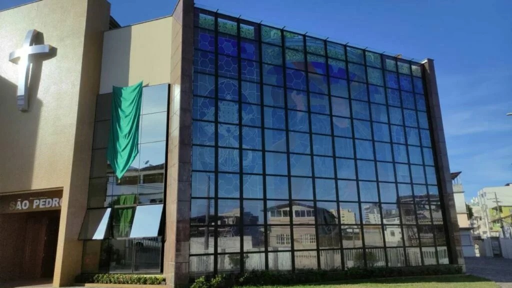 Com programação religiosa e shows, Festa de São Pedro começa hoje (20) em Guarapari