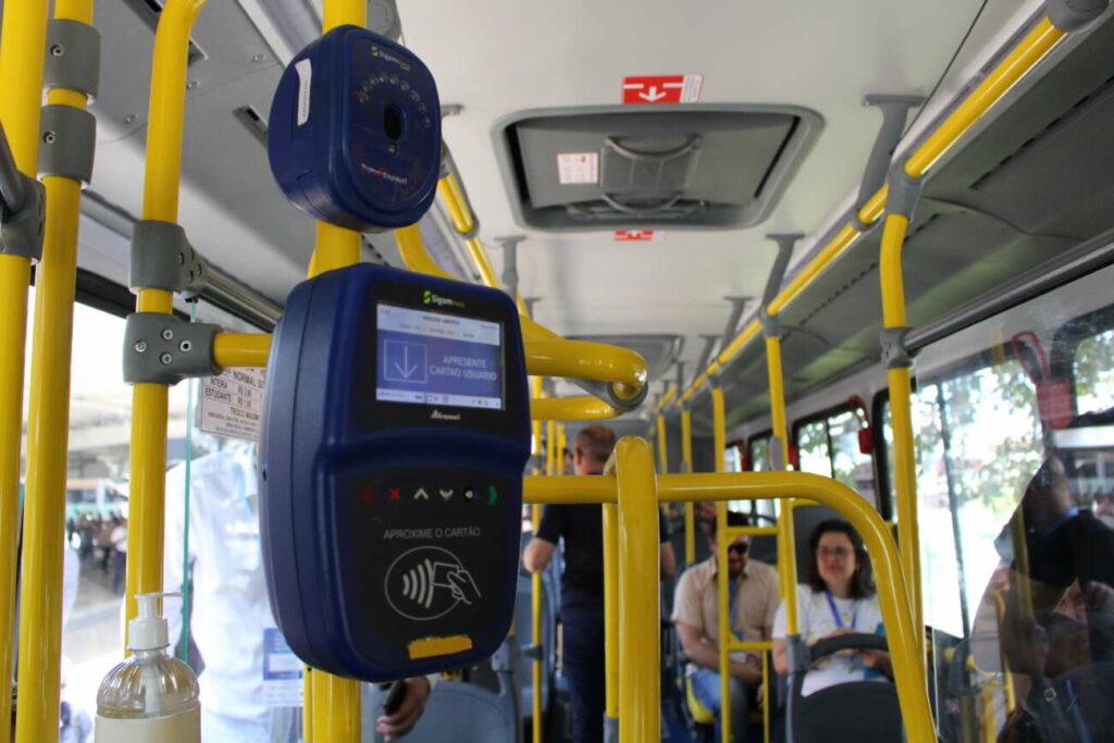 Com novas tecnologias, bilhetagem de ônibus em Guarapari passa por modernização