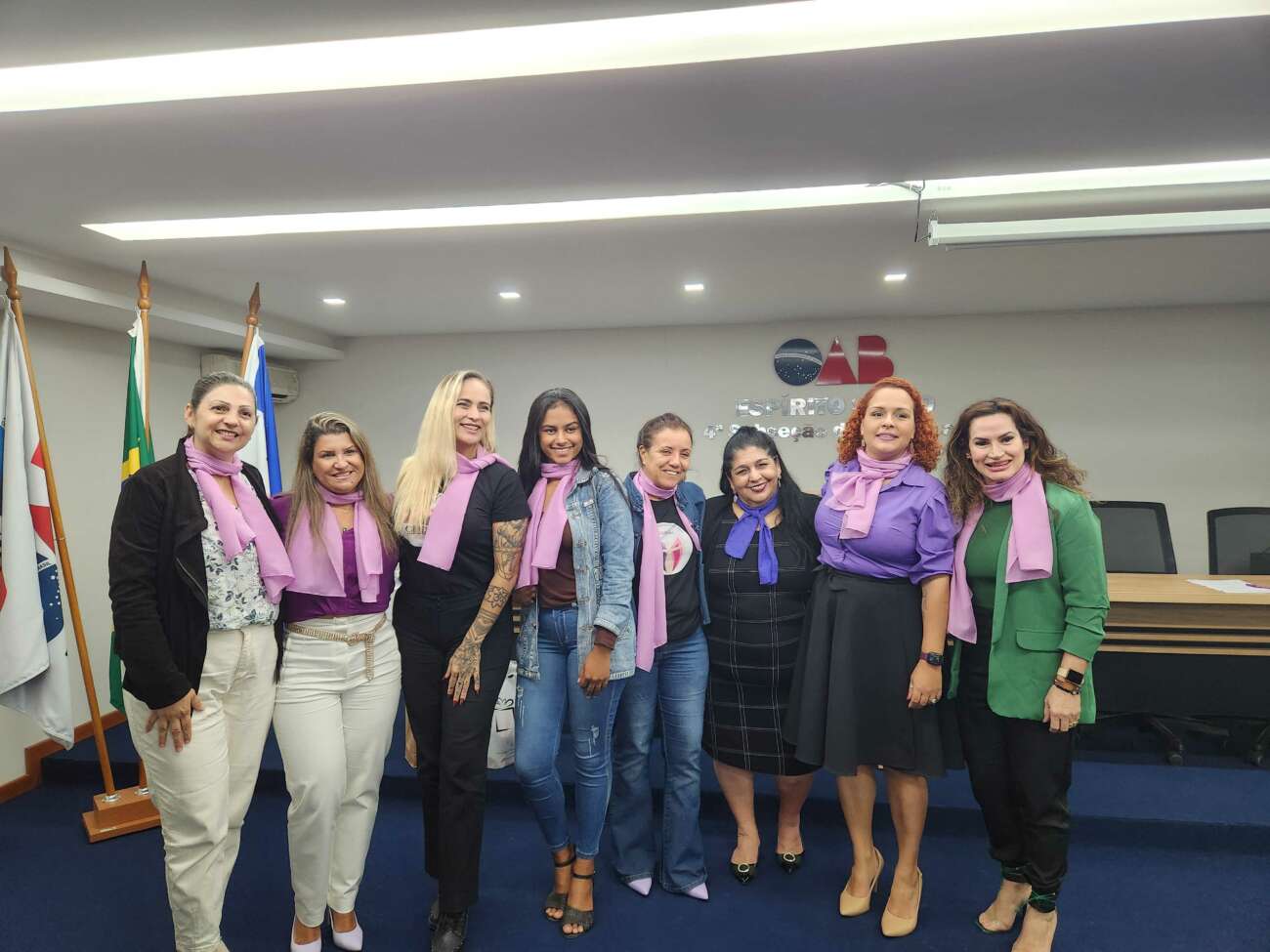 OAB Guarapari debate violência política contra mulheres com a presença de autoridades