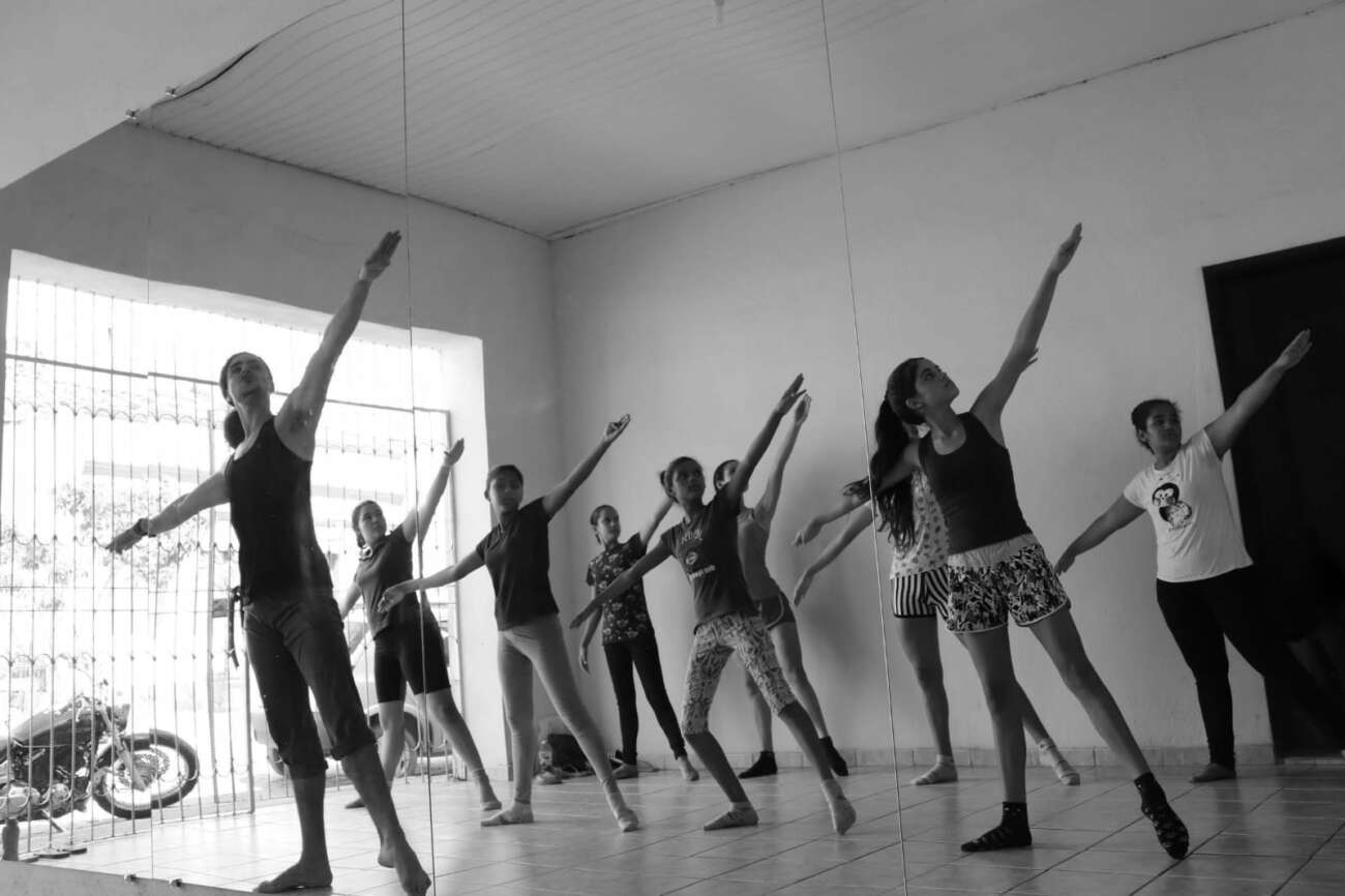 Projeto oferece oficinas artísticas gratuitas em Guarapari