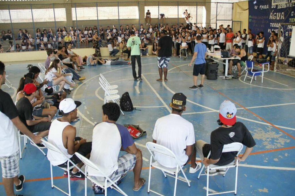 Sociedade civil se mobiliza e promove 4ª Conferência das Juventudes em Guarapari