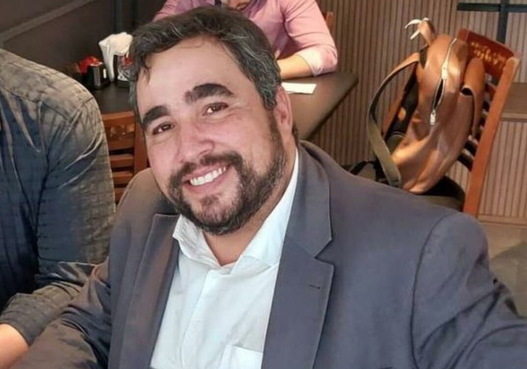 Vereador de Guarapari realiza campanha para orientar sobre recursos de multas de trânsito