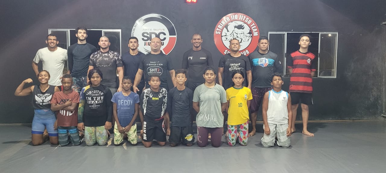 Novo projeto oferece aulas gratuitas de Luta Olímpica no Camurugi, em Guarapari