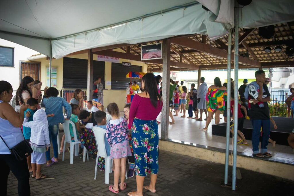 Projeto social oferta serviços e diversão em ação pelo Dia das Crianças em Guarapari