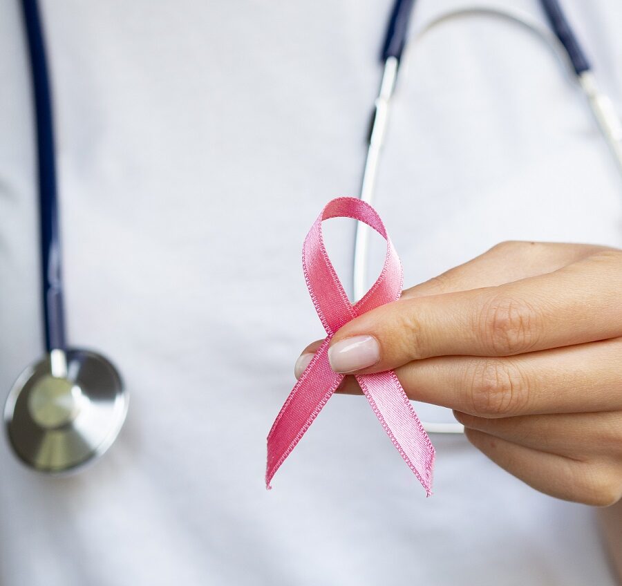 Outubro Rosa: ação social oferece serviços de saúde neste sábado (07) em Guarapari