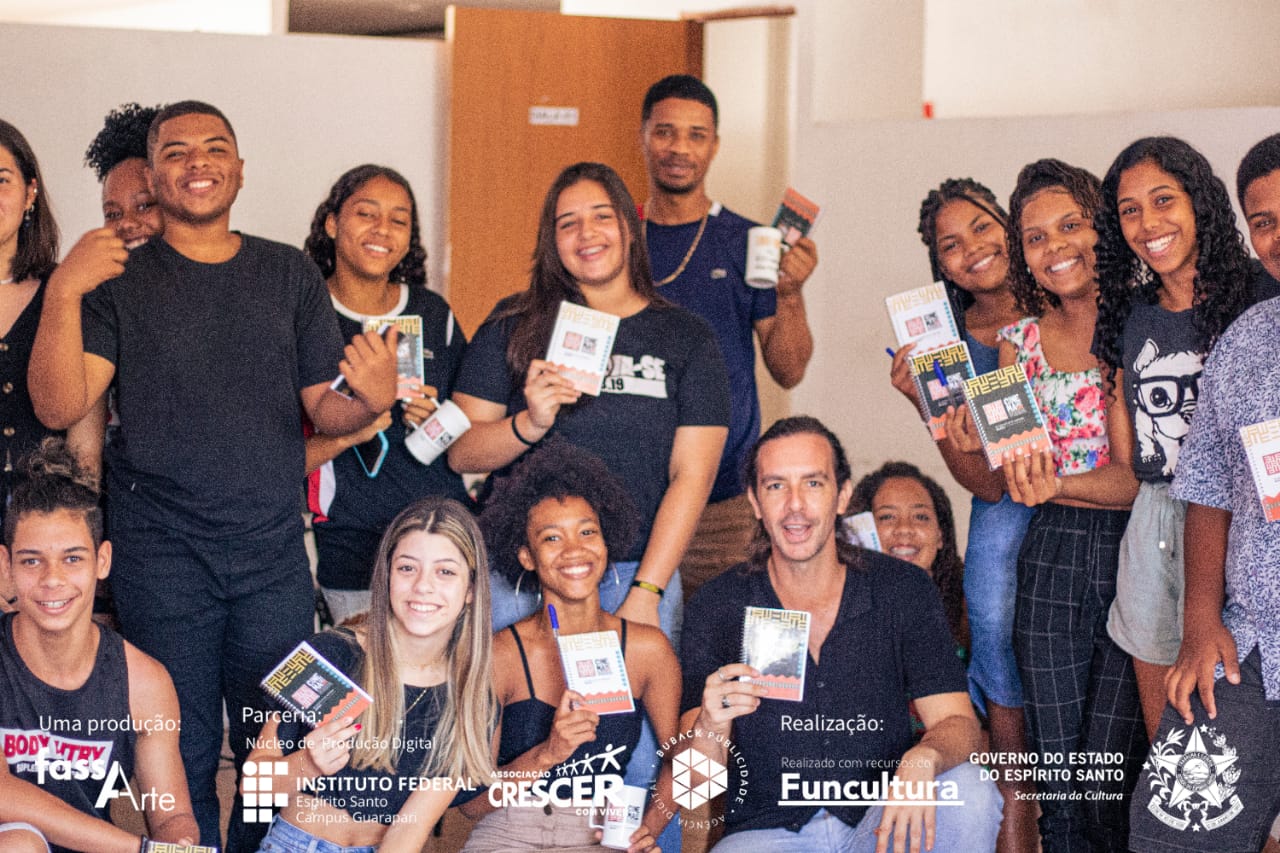 Projeto cultural oferece formação gratuita em documentário para jovens de Guarapari