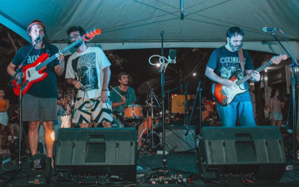 Coletivo Sinestesia apresenta show gratuito neste sábado (23) em Guarapari