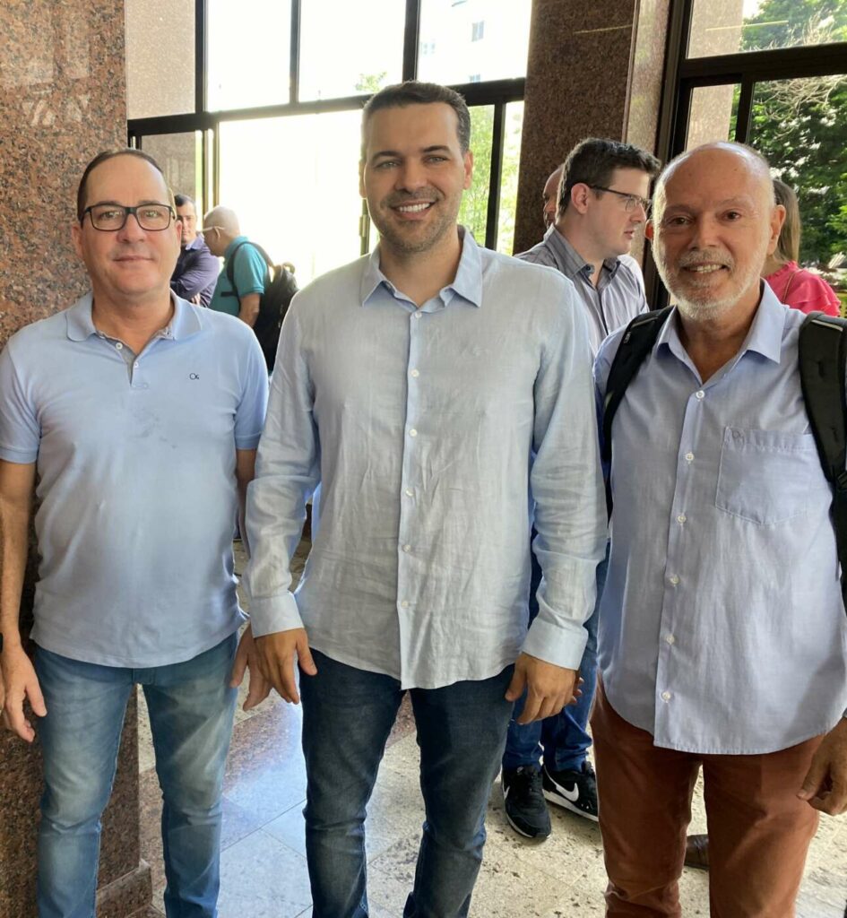 Governo do ES investe em obras estruturantes em Guarapari e estimula o desenvolvimento local 9 20240202 114317673 iOS