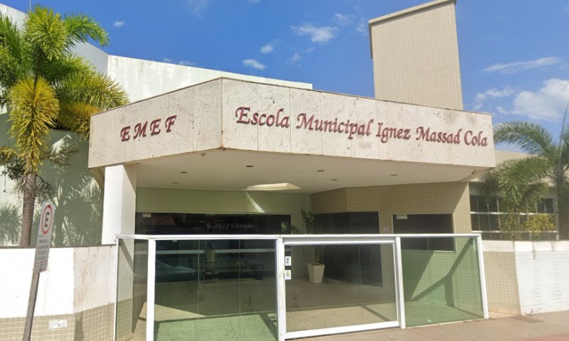 Menina de 11 anos e esfaqueada por colega em escol0016954600202402281942