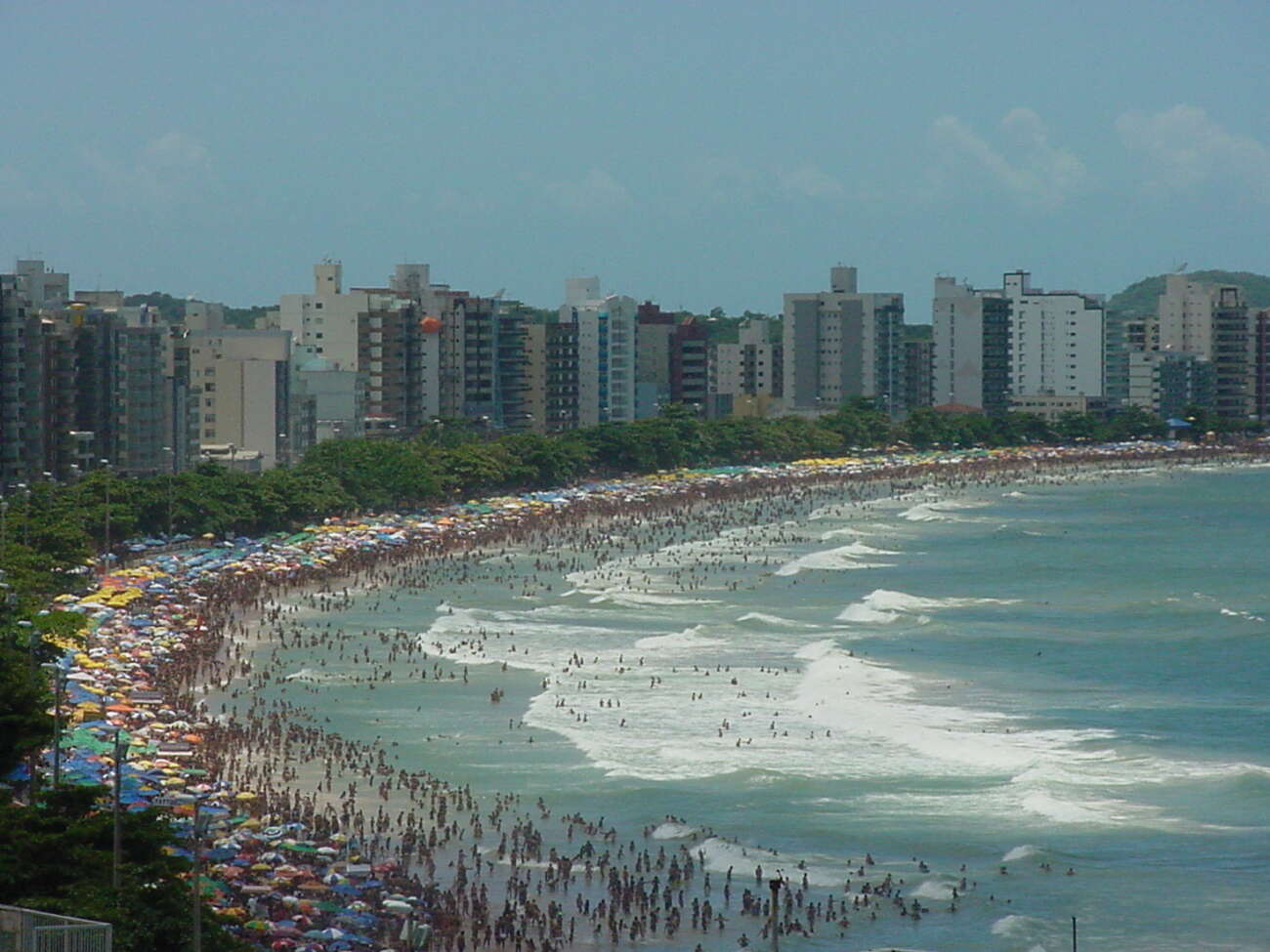 <i>Coluna Dom Antônio</i>: Guarapari já foi mais verde e agora é cinza e cada vez mais quente