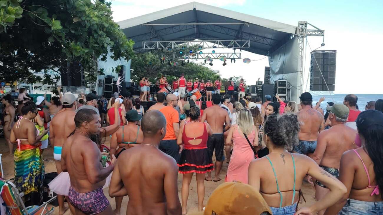 60 shows animam o Carnaval 2024 em Anchieta