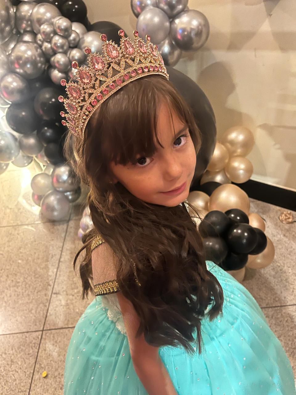 Mini Miss de Guarapari é convidada para o Miss Brasil de Las Américas