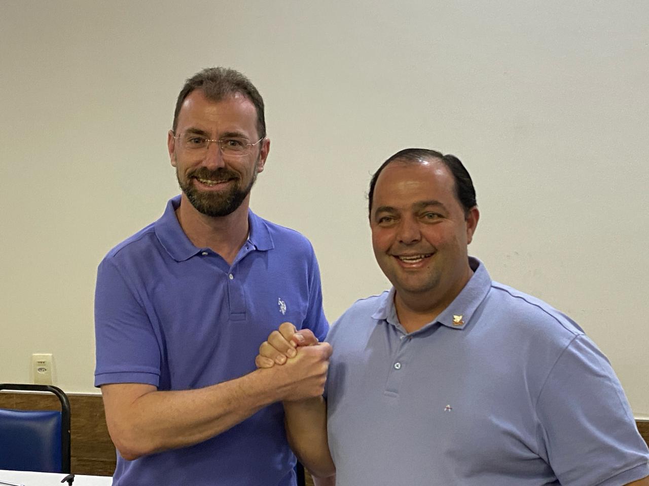 Fabrício Petri anuncia apoio a Léo Português como pré-candidato a prefeito de Anchieta
